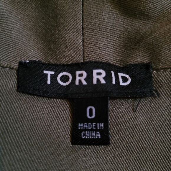 Green Torrid Top Lightweight Jacket Large Utility Boho Bohemian Size 0 Large - Picture 7 of 10